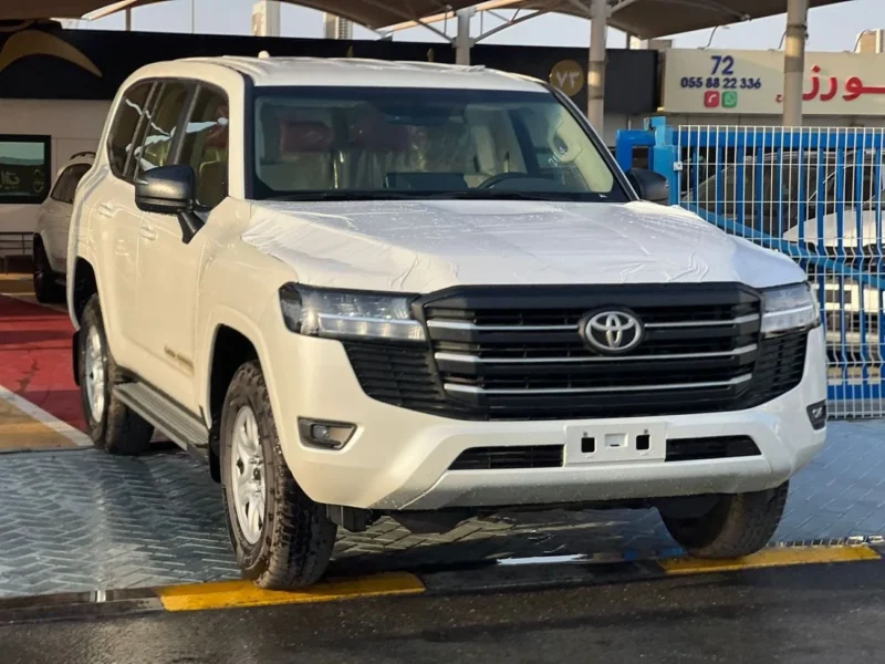 2026 Toyota Land Cruiser EXR 4.0 Litres 6 Cylinders Petrol Engine White Beige SUV GCC Specs
