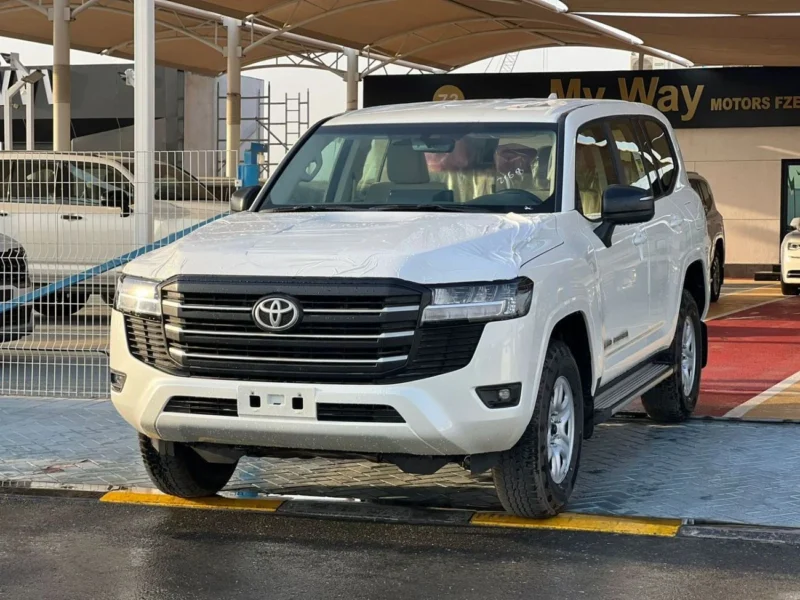 2026 Toyota Land Cruiser EXR 4.0 Litres 6 Cylinders Petrol Engine White Beige SUV GCC Specs