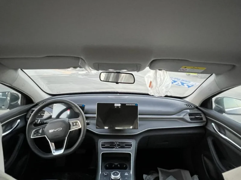 2025 BYD Destroyer 05 STD 1.5 L 4 Cylinders Hybrid Engine Black Beige Sedan Chinese Specs