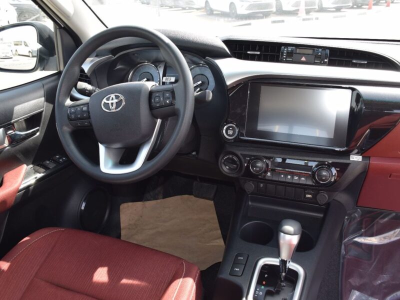 2026 Toyota Hilux SR5 2.7 Litres 4 Cylinders Petrol Engine White Maroon Pickup Truck GCC