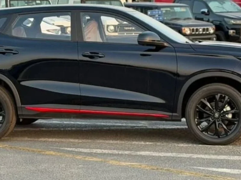 2026 Changan X5 Plus 1.5L 4 Cylinders PETROL Engine Black Maroon SUV Chinese Specs