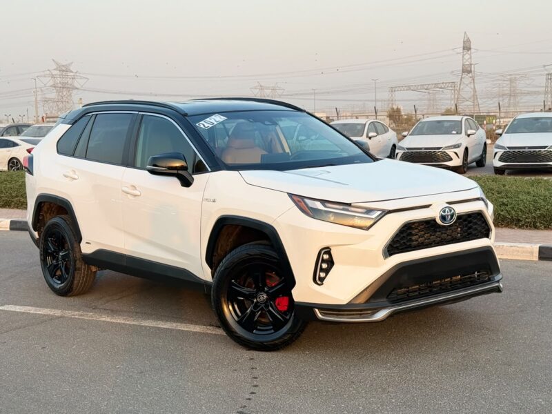 2022 TOYOTA RAV 4 XLE HYBRID 2.5 Litres V4 Engine White Mustard SUV American Specs