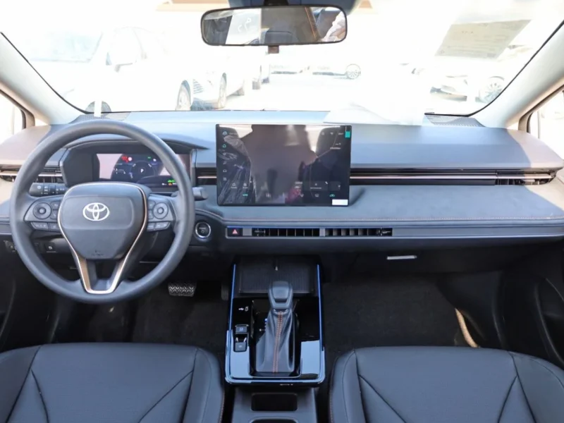 2026 Toyota Corolla XLI HEV 1.8 Litres 4 Cylinders Engine White Grey Sedan GCC Automatic