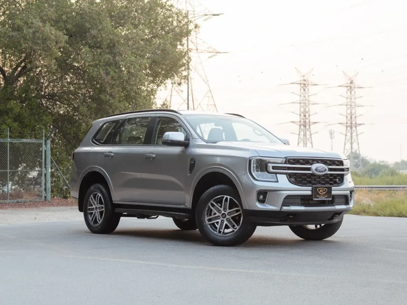 2024 Ford Everest XLS 2.3 Litres 4 Cylinders Petrol Engine Silver Beige SUV GCC Specs