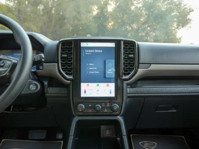 2024 Ford Everest XLS 2.3 Litres 4 Cylinders Petrol Engine Silver Beige SUV GCC Specs