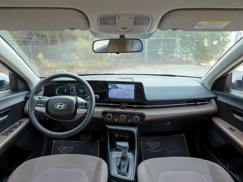 2025 Hyundai Accent Smart 1.5 Litres 4 Cylinders Petrol Engine White Beige Sedan GCC Specs