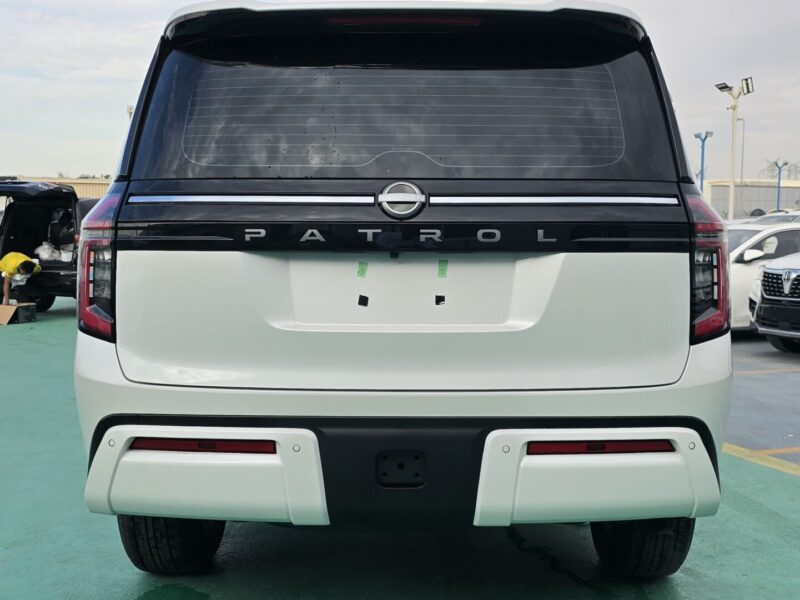 2026 NISSAN PATROL SE 3.8L V6 Naturally Aspirated V6 Petrol Engine White Red SUV GCC