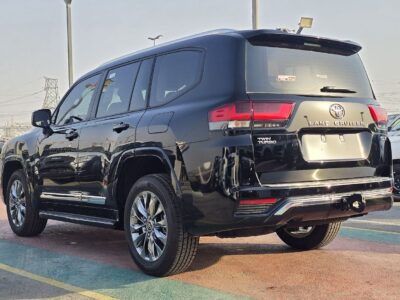 2026 Toyota Land Cruiser GXR 3.5L Twin Turbo 6 Cylinders Hybrid Engine Black Beige SUV