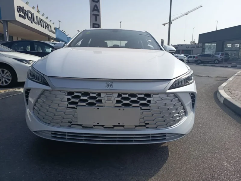 2025 BYD QIN PLUS STD 1.5 Litres PHEV 4 Cylinders Engine White Grey Sedan Chinese Specs