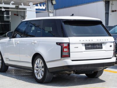 2016 Land Rover Range Rover HSE 3.0 Litres 6 Cylinders Petrol Engine White Brown SUV GCC