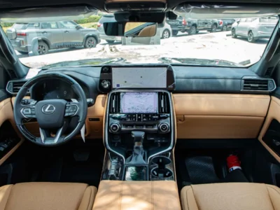 2026 Lexus LX600 SIGNATURE 3.5L Twin-Turbocharged V6 Petrol Engine Black Tan SUV GCC Specs