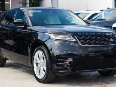 2021 Land Rover Range Rover Velar R-DYNAMIC SE 4 Cylinders Petrol Engine Black Beige SUV