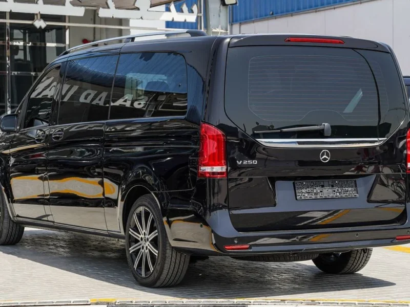 2023 Mercedes Benz V 250 AVANTGARDE 4 Cylinders Petrol Engine Black Beige Van GCC Specs