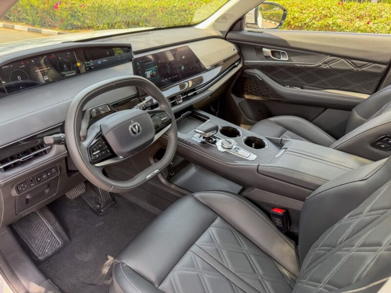 2024 Changan UNI-K Platinum 1.5 Litres Plug-in Hybrid 4 Cylinders Engine White Grey SUV