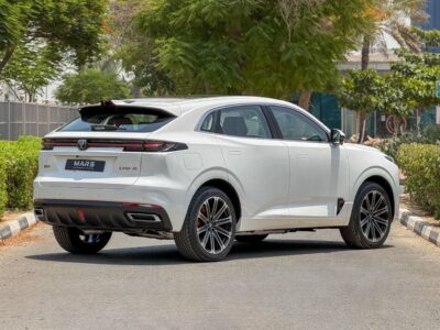 2024 Changan UNI-K Platinum 1.5 Litres Plug-in Hybrid 4 Cylinders Engine White Grey SUV