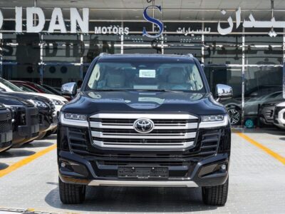 2026 Toyota Land Cruiser VXR Hybrid 3.5-liter twin-turbo V6 Engine Black Beige SUV GCC Specs