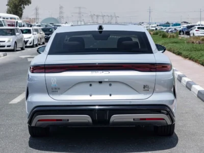 2025 BYD Han L 200KM DM-i LiDAR Flagship Edition 1.5L Turbocharged 4-Cylinder Silver White Sedan