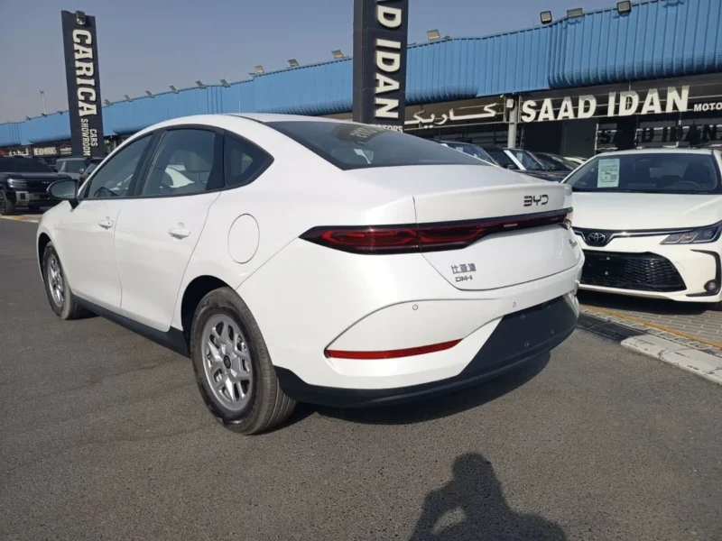2025 BYD QIN PLUS STD 1.5 Litres PHEV 4 Cylinders Engine White Grey Sedan Chinese Specs