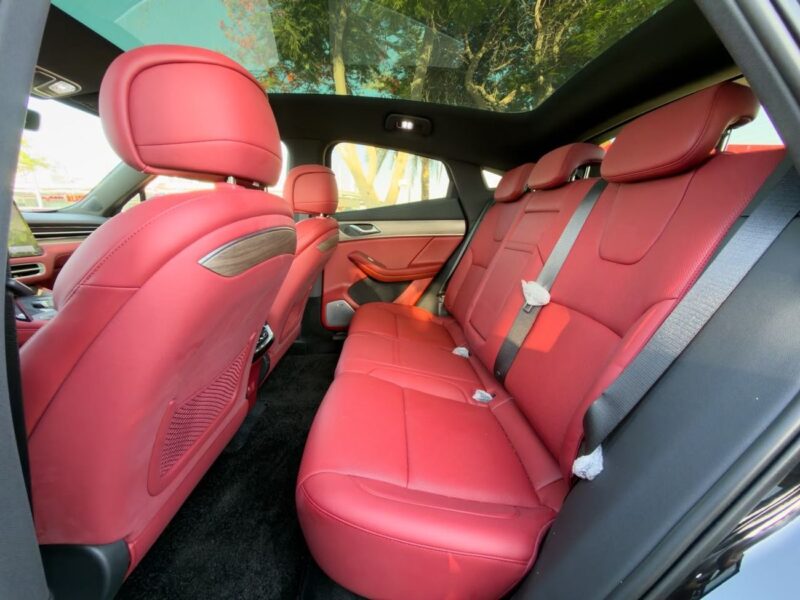 2025 Seres 5 Standard 2WD Full Electric Vehicle Range 500 Km Black Red SUV GCC Specs