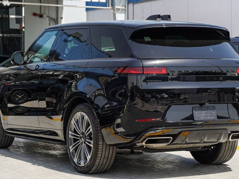 2024 Land Rover Range Rover Sport Dynamic SE P400 3.0L 6 Cylinders Petrol Engine Black SUV