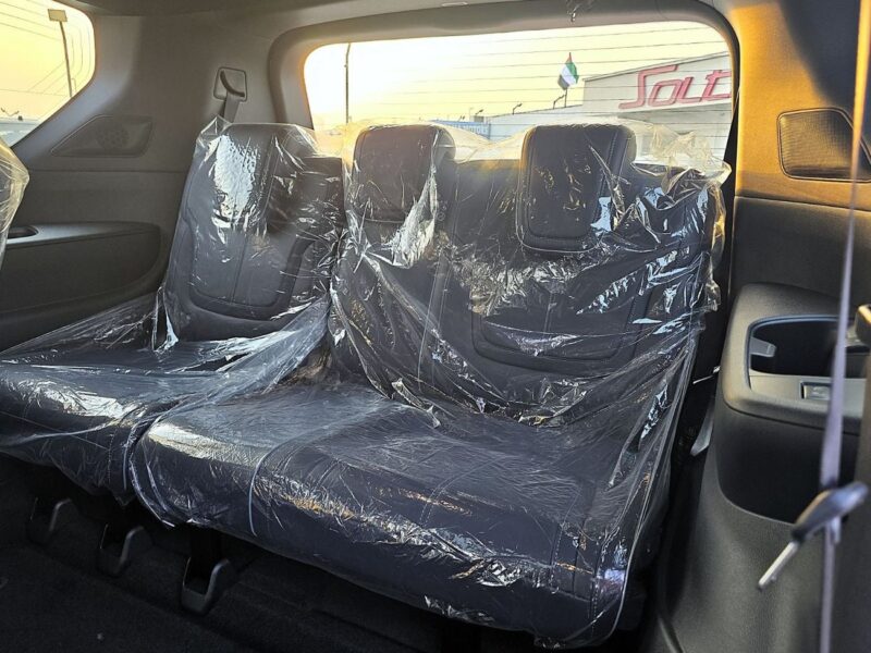 2026 Infiniti QX80 SENSORY CAPTAIN CHAIRS 3.5L V6 Turbo Petrol Engine White Black SUV