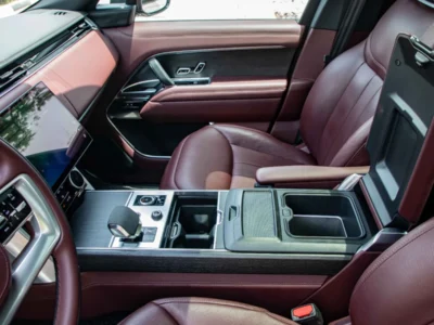 2022 Land Rover Range Rover HSE P530 4.4L Twin‑Turbo V8 Engine Black Burgundy SUV GCC Specs