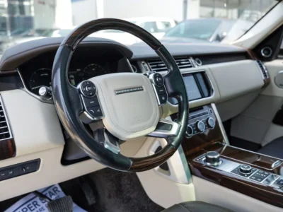 2016 Land Rover Range Rover HSE 3.0 Litres 6 Cylinders Petrol Engine White Brown SUV GCC