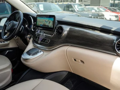 2023 Mercedes Benz V 250 AVANTGARDE 4 Cylinders Petrol Engine Black Beige Van GCC Specs