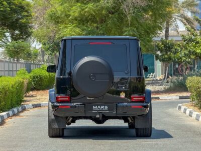 2023 Mercedes Benz G63 AMG STD 4.0 Litres V8 Petrol Engine Black Red SUV European Specs