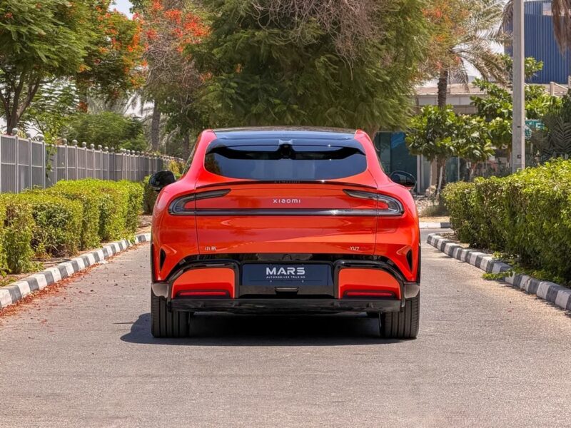 2025 Xiaomi YU7 MAX AWD 101.7 kWh Electric Vehicle Orange Black SUV Range 760 Km