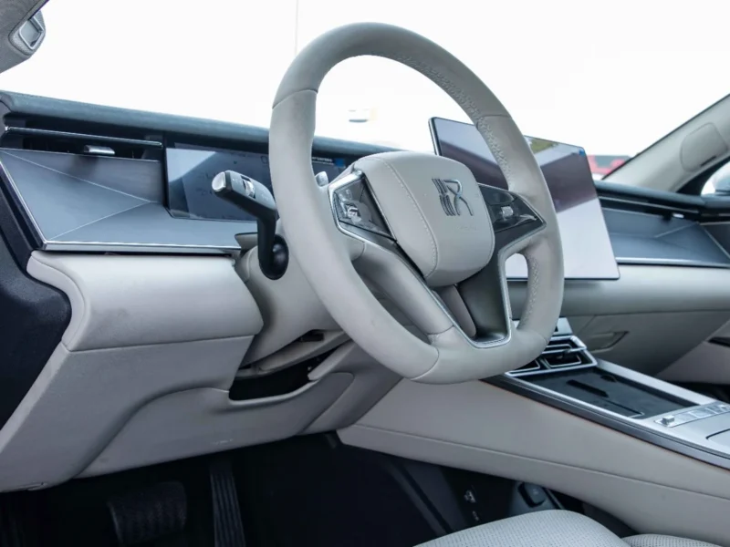 2025 BYD Han L 200KM DM-i LiDAR Flagship Edition 1.5L Turbocharged 4-Cylinder Silver White Sedan