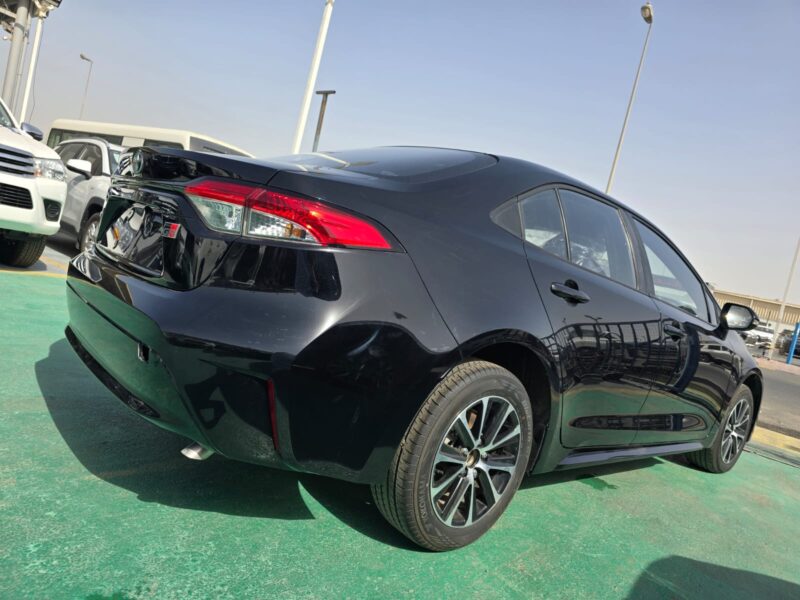 2026 TOYOTA COROLLA GR SPORT 2.0L Dynamic Force Petrol 4 Cylinders Black Red Sedan
