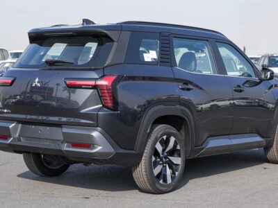 2026 Mitsubishi Destinator 1.5-liter turbocharged 4-cylinder Petrol Engine Grey SUV GCC