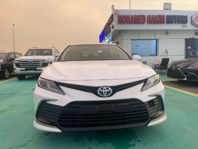 2026 Toyota Camry LE 2.5L Dynamic Force 4 Cylinder Hybrid Petrol White Beige Sedan GCC