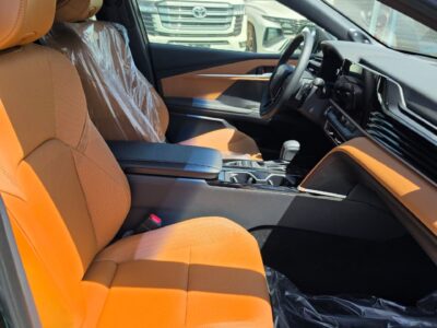 2026 Toyota Camry Lumiere 2.5L Dynamic Force 4 Cylinder Hybrid Petrol Black Tan Sedan GCC
