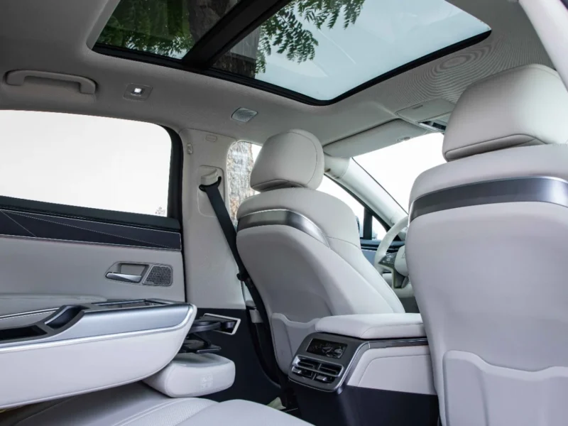 2025 BYD Han L 200KM DM-i LiDAR Flagship Edition 1.5L Turbocharged 4-Cylinder Silver White Sedan