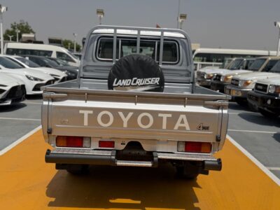 2024 Toyota Land Cruiser 79 4.0 Litres V6 Petrol Engine Silver Grey Pickup Truck Automatic DC