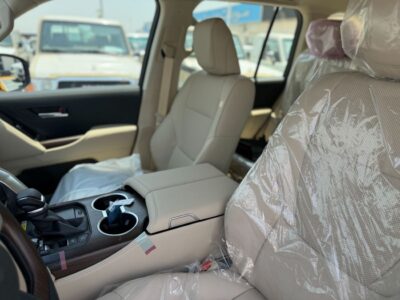 2026 Toyota Land Cruiser GXR 3.5L 6 Cylinders Twin Turbo Hybrid Engine Grey Beige SUV GCC