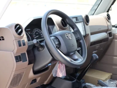 2026 Toyota Land Cruiser 79 Series Single Cab 4 Cylinders Diesel Engine MT White Beige Pickup