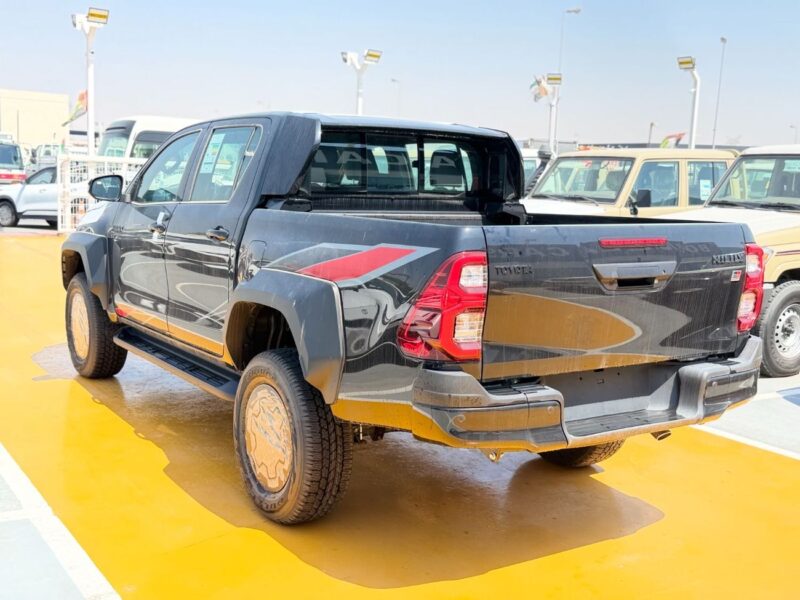 2026 Toyota Hilux GR SPORT 4.0 litres V6 Petrol Engine Black Pickup Truck GCC Specs Automatic