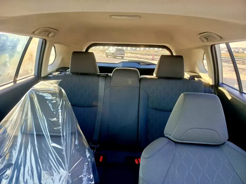 2022 Toyota Corolla Cross LE 2.0L 4-cylinder Petrol Engine Blue Black SUV US Specs