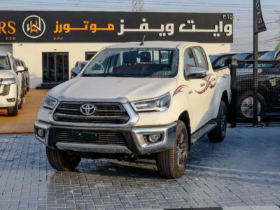 2026 Toyota Hilux DC 2.7 L 4-cylinder Petrol Dual VVT-i Engine White Red Pickup Truck GCC