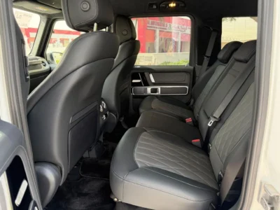 2025 Mercedes Benz G63 AMG STD NIGHT PACKAGE 4.0L V8 Engine White Black SUV