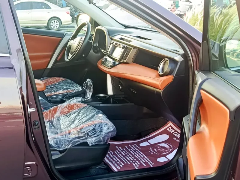 2018 Toyota RAV 4 XLE Premium 4 Cylinders Petrol Engine Burgundy Maroon SUV US Specs