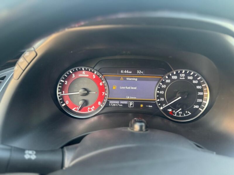 2021 NISSAN PATROL XE UPGRADE TO NISMO 4.0 Litres 6 Cylinders Engine White Red SUV