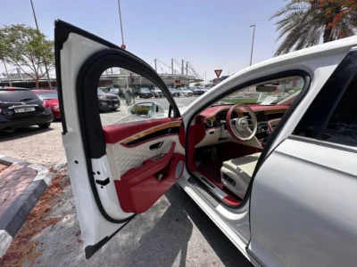 2022 Bentley Flying Spur 4.0 Litres V8 Petrol Engine White Red Sedan Japanese Specs
