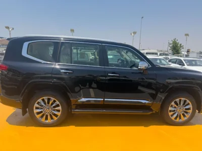 2026 Toyota Land Cruiser VXR 4.0 Litres 6 Cylinders Petrol Engine Black Beige SUV GCC Specs