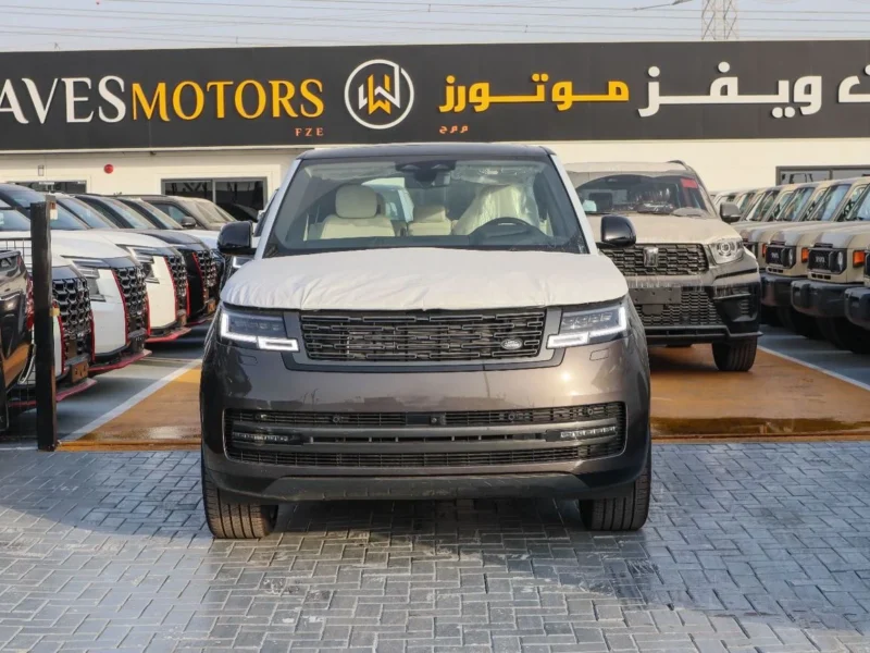 2026 Land Rover Range Rover HSE P400 3.0L Inline 6-Cylinder Turbocharged Brown White SUV