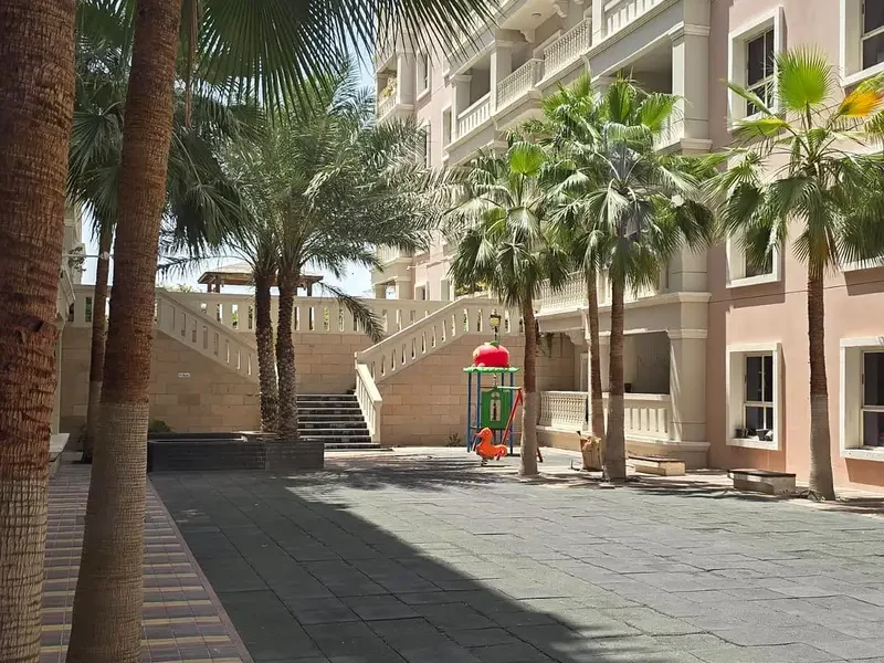 1,641 sqft Centurion Residence Superb 2 Bed + Maid | DIP | 2Balconies | Car Parking | Vacant