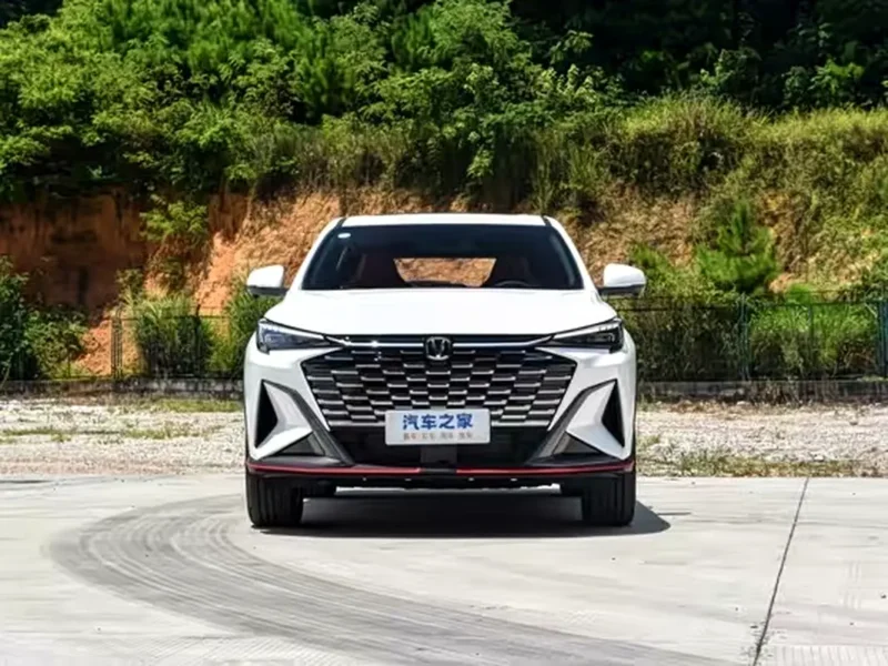 2026 Changan X5 Plus Pioneer 4 Cylinders Petrol Engine White Red SUV Chinese Specs